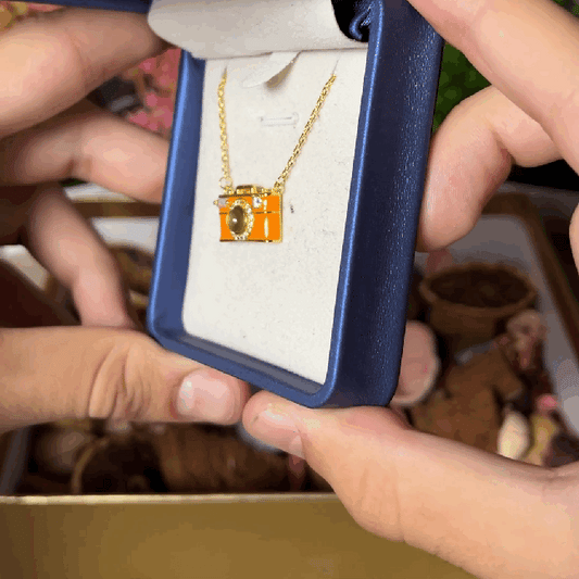 Collana con Proiezione Personalizzata
